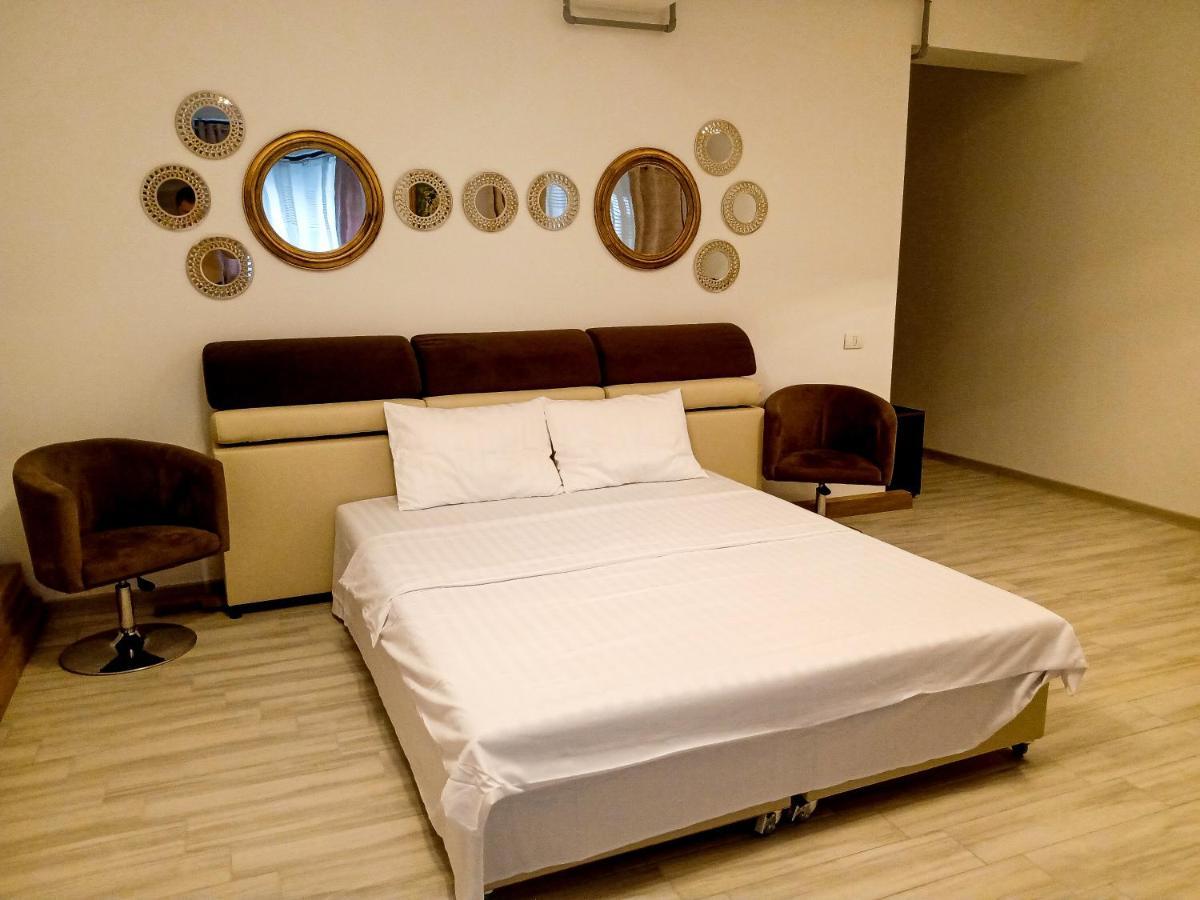 Ric Apartament Năvodari Extérieur photo